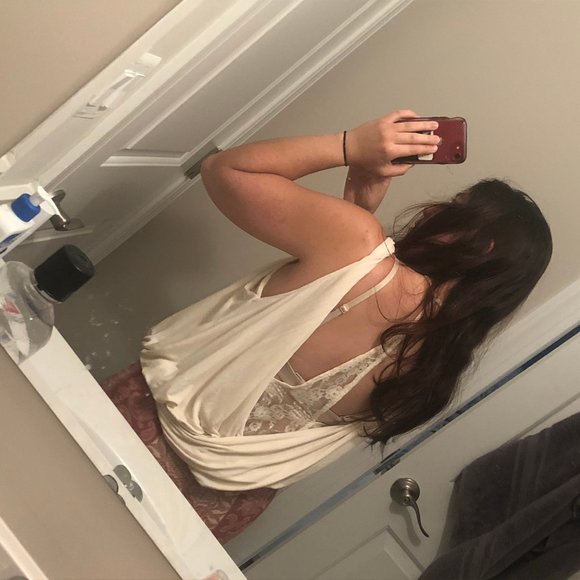 Free People flowy cream tank top - Picture 4 of 10